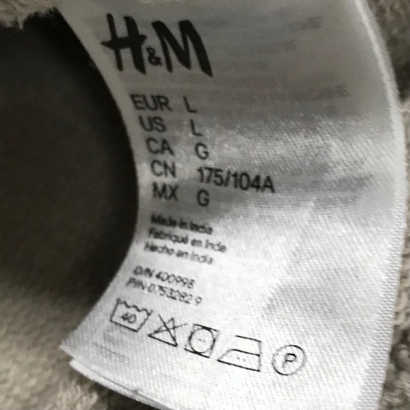 H&M Men’s Hoodie - Picture 7 of 15